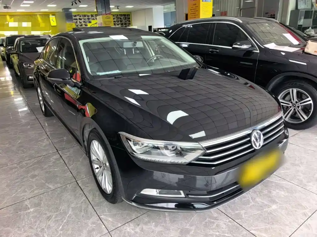 Volkswagen Magotan — миниатюра 4