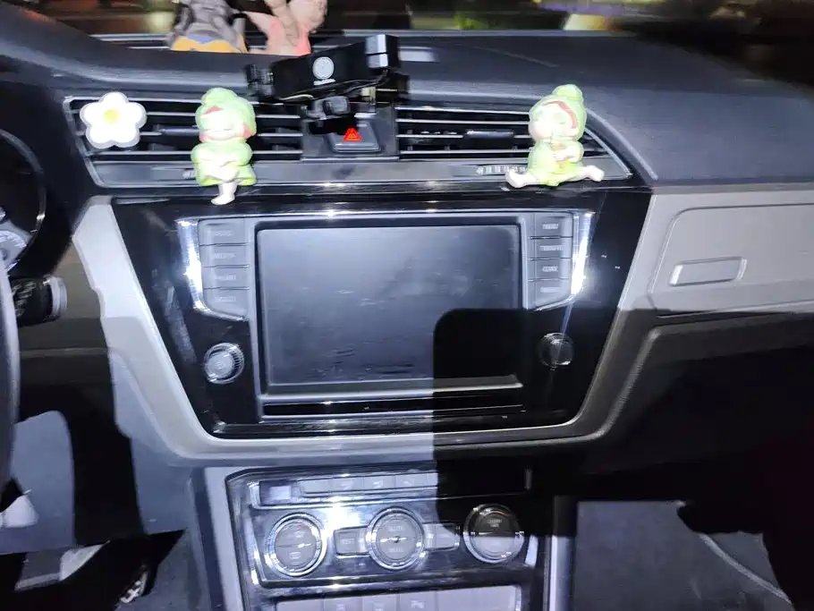 Volkswagen Touran — миниатюра 13