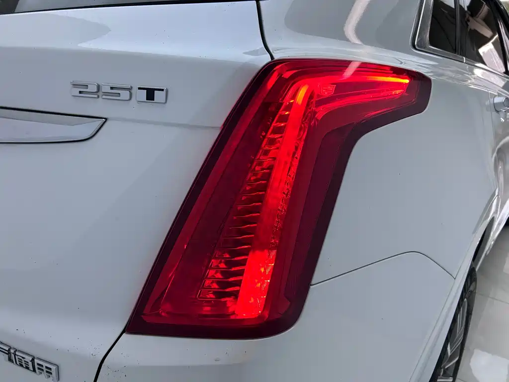 Cadillac XT5 — миниатюра 23