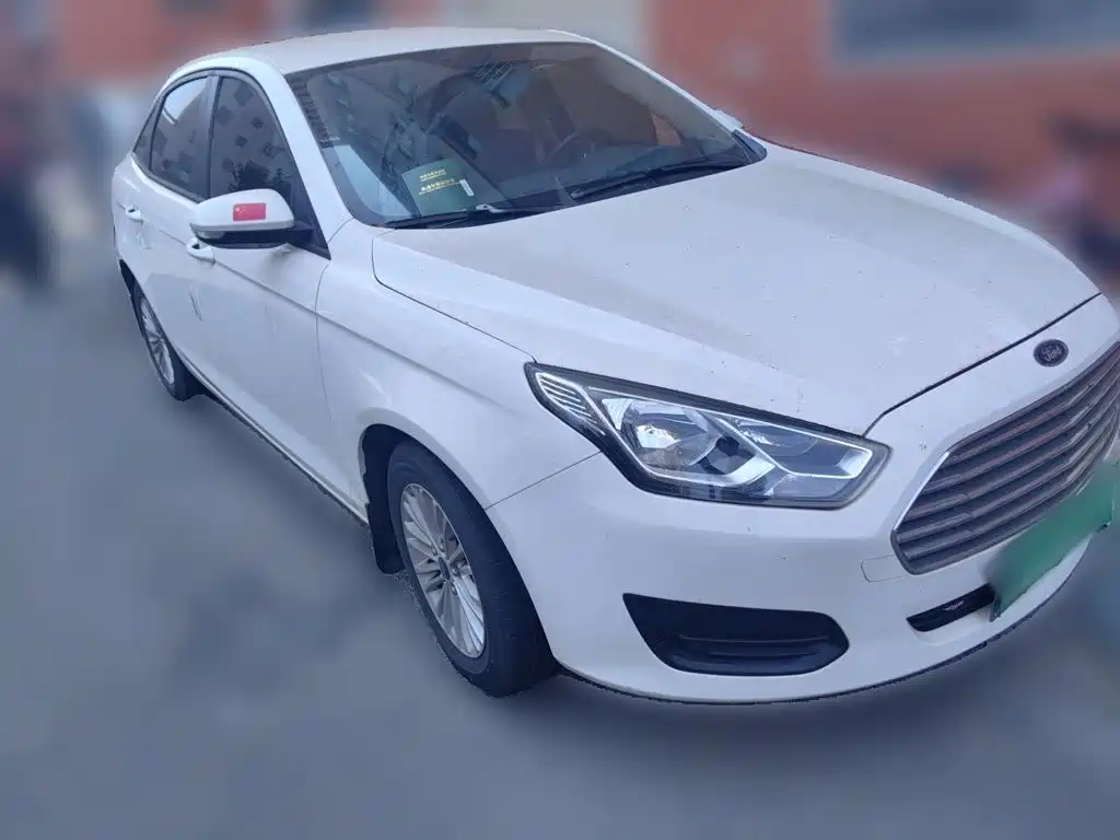 Ford Escort — миниатюра 24