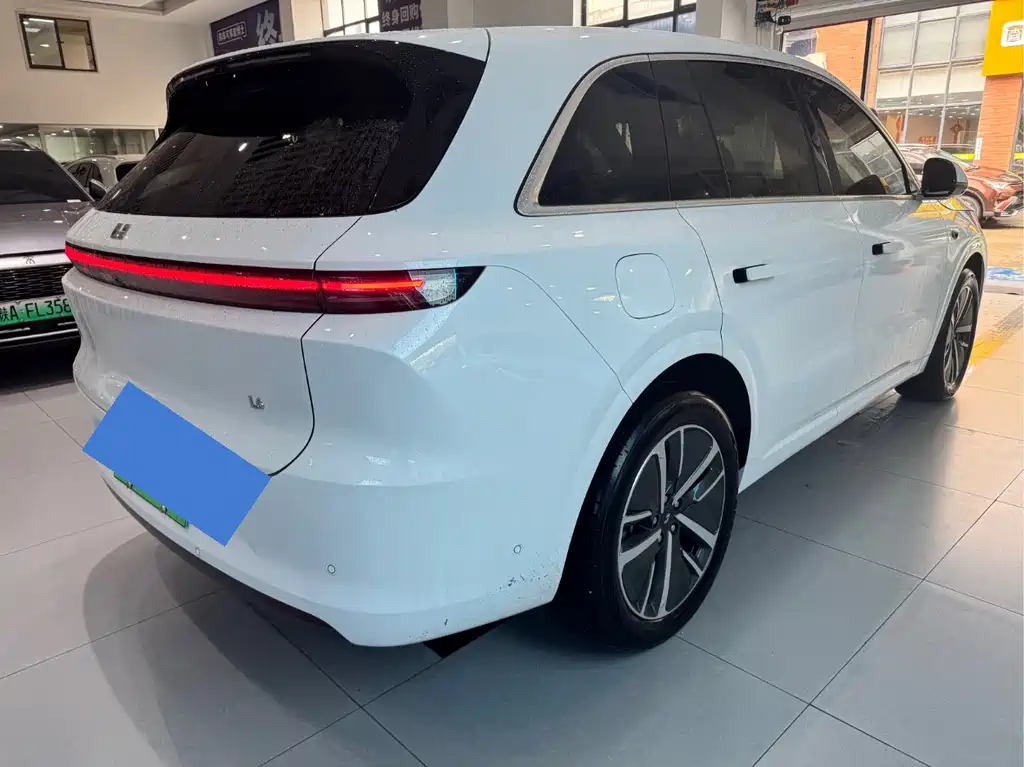 Li Auto L6 2024 Pro