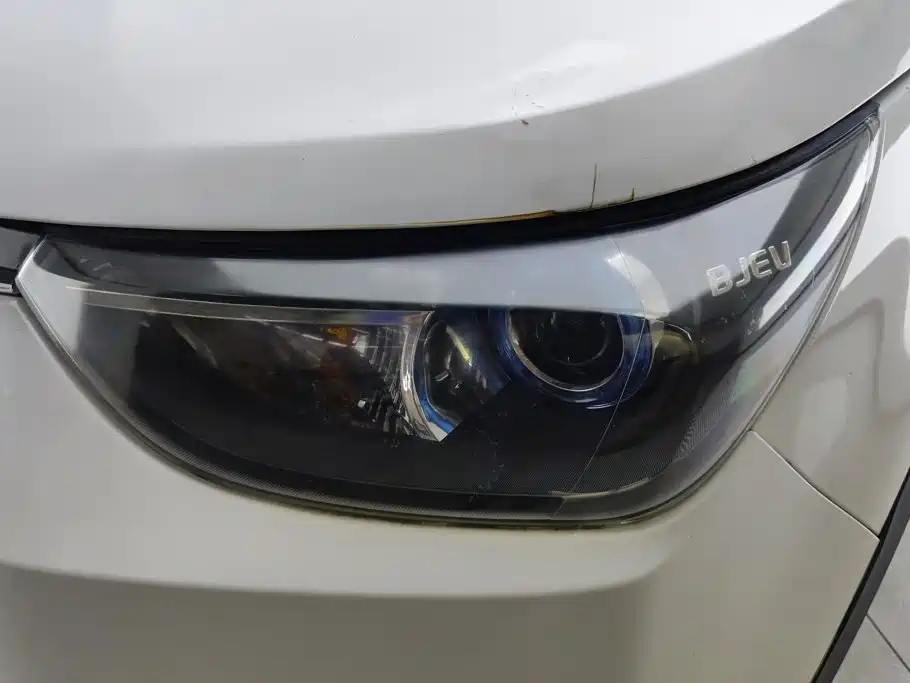 BAIC New Energy EC — миниатюра 5