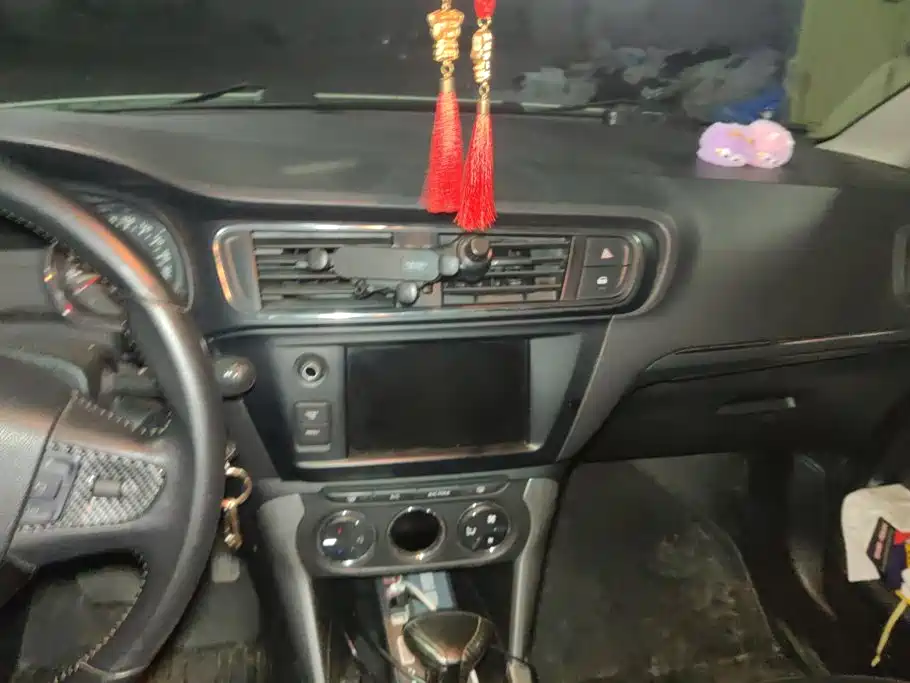 Citroen C3-XR — миниатюра 13