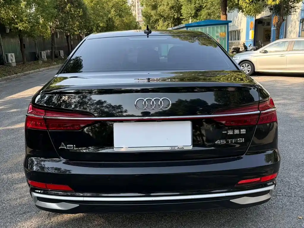 Audi A6L — миниатюра 8