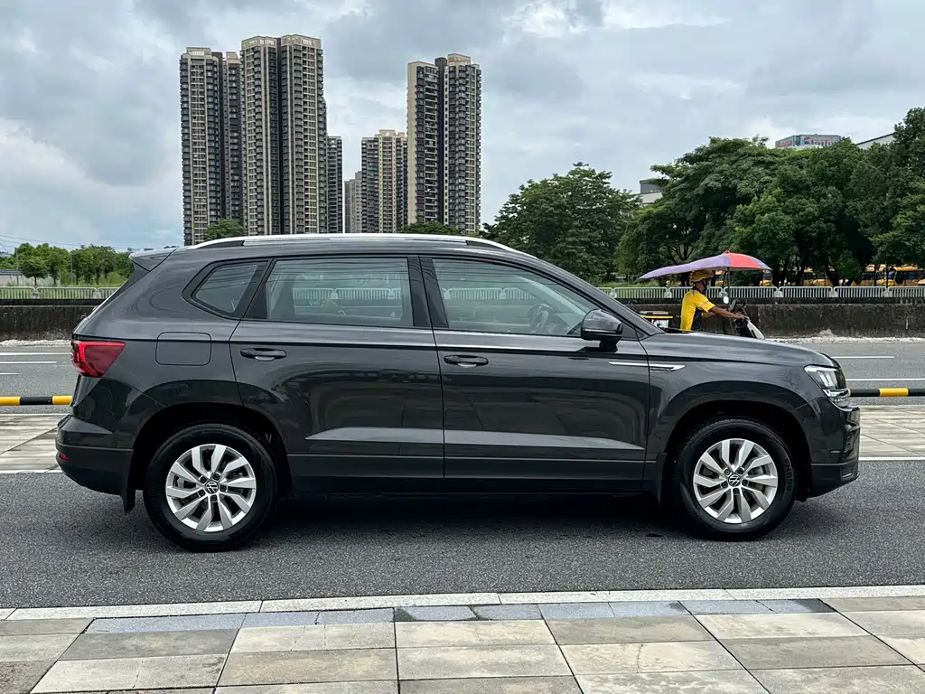 Volkswagen Tharu — миниатюра 8