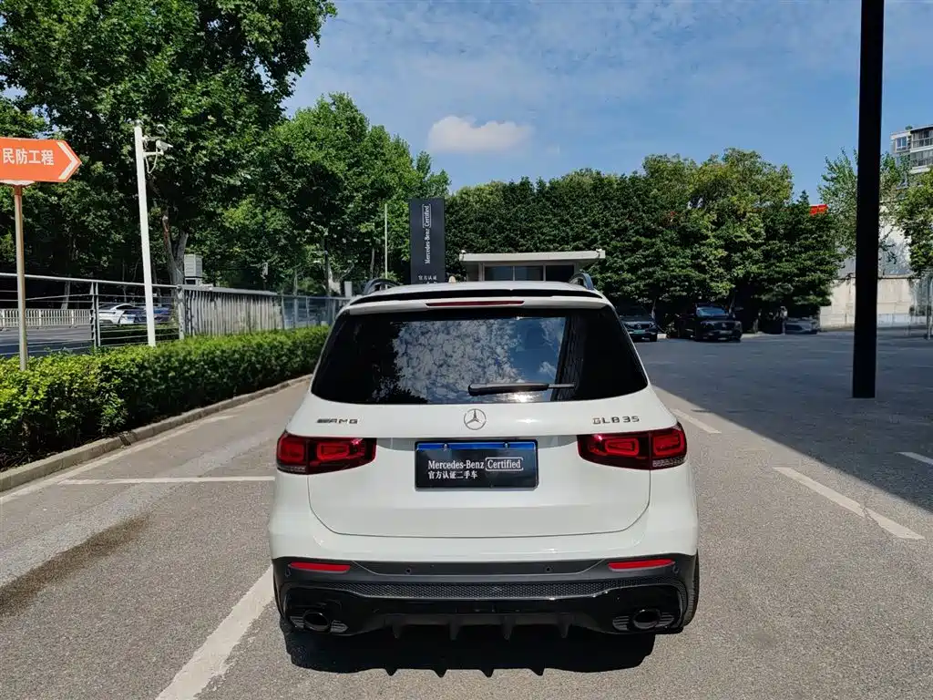 Mercedes-Benz GLB AMG — миниатюра 15