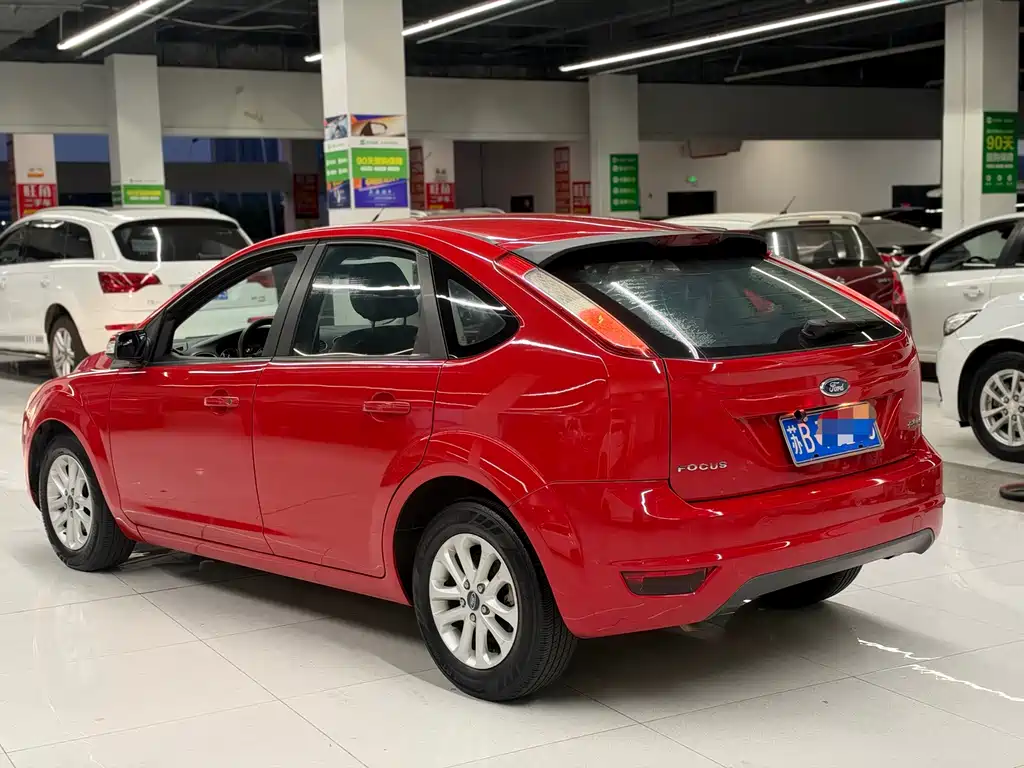 Ford Focus — миниатюра 13
