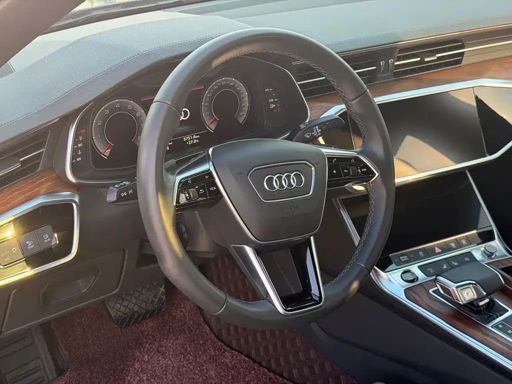 Audi A6L — миниатюра 8