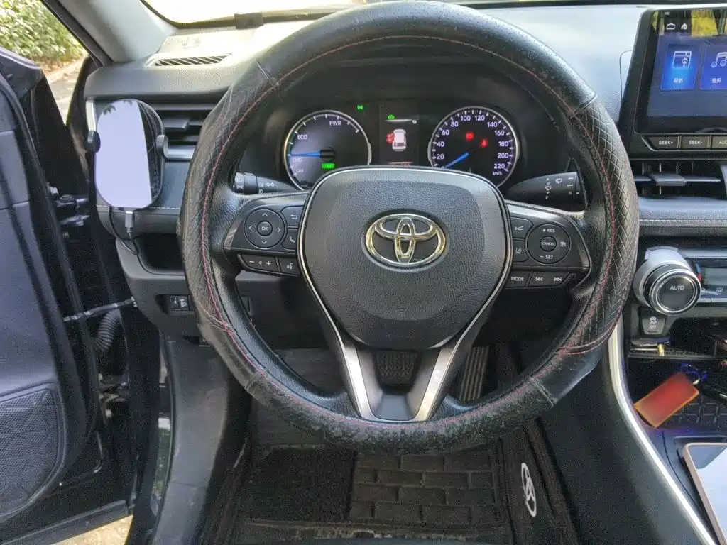 Toyota Wildlander — миниатюра 3