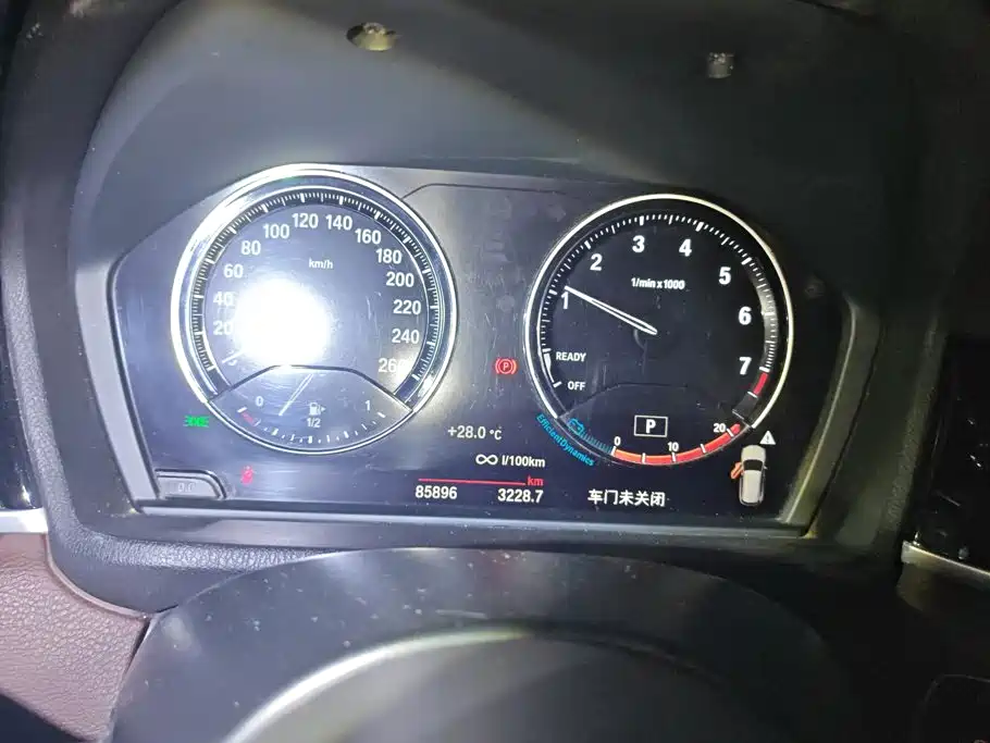 BMW X1 — миниатюра 14