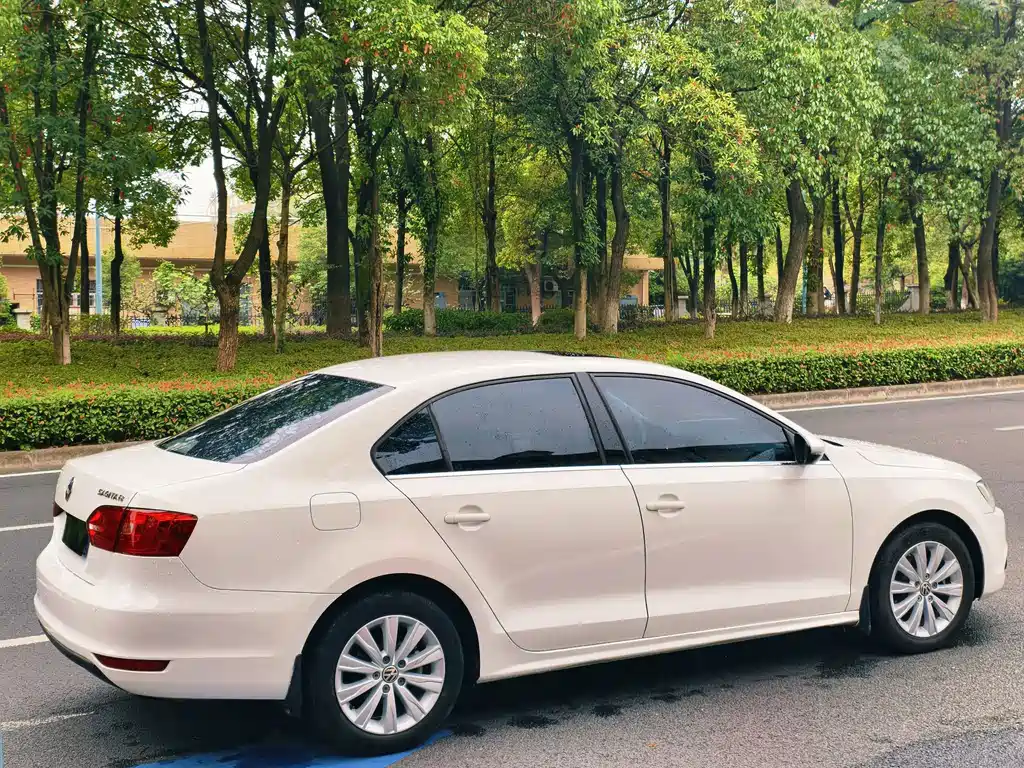 Volkswagen Sagitar — миниатюра 7