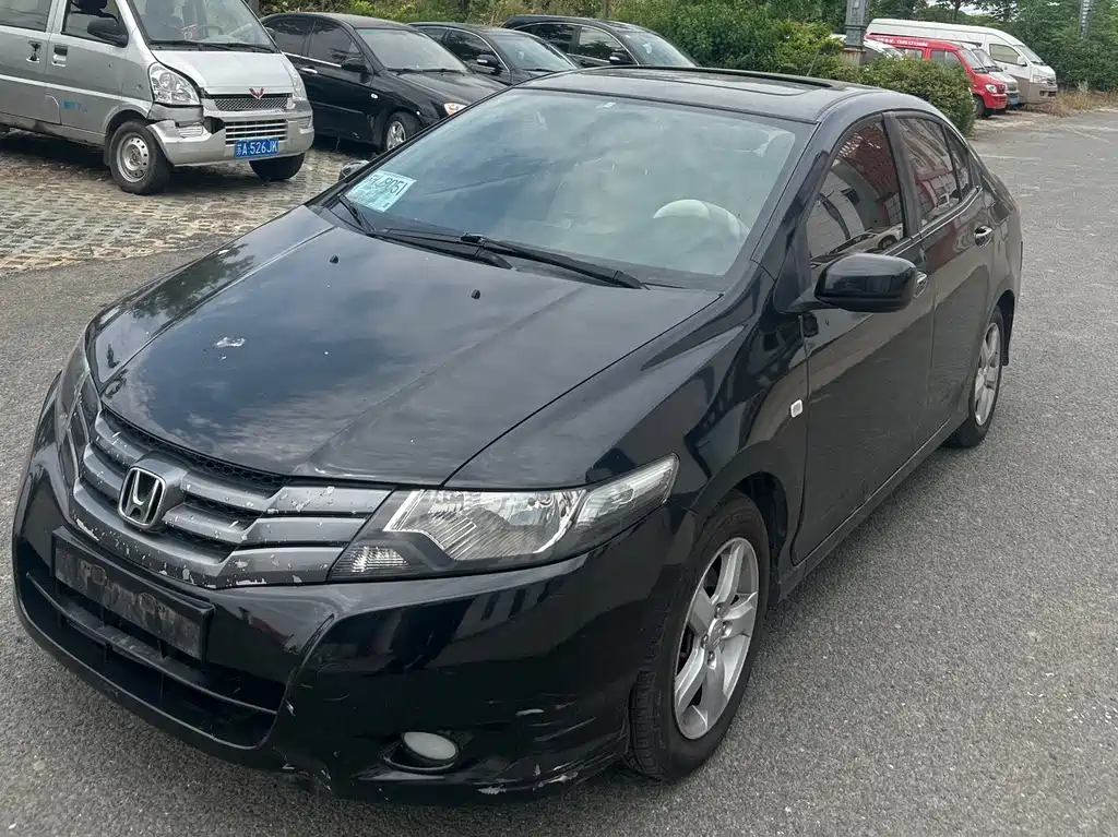 Купить Honda City Classic