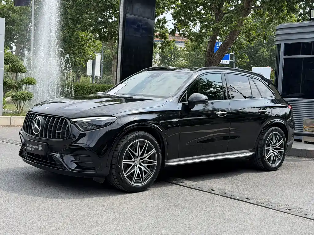 Mercedes-Benz GLC AMG