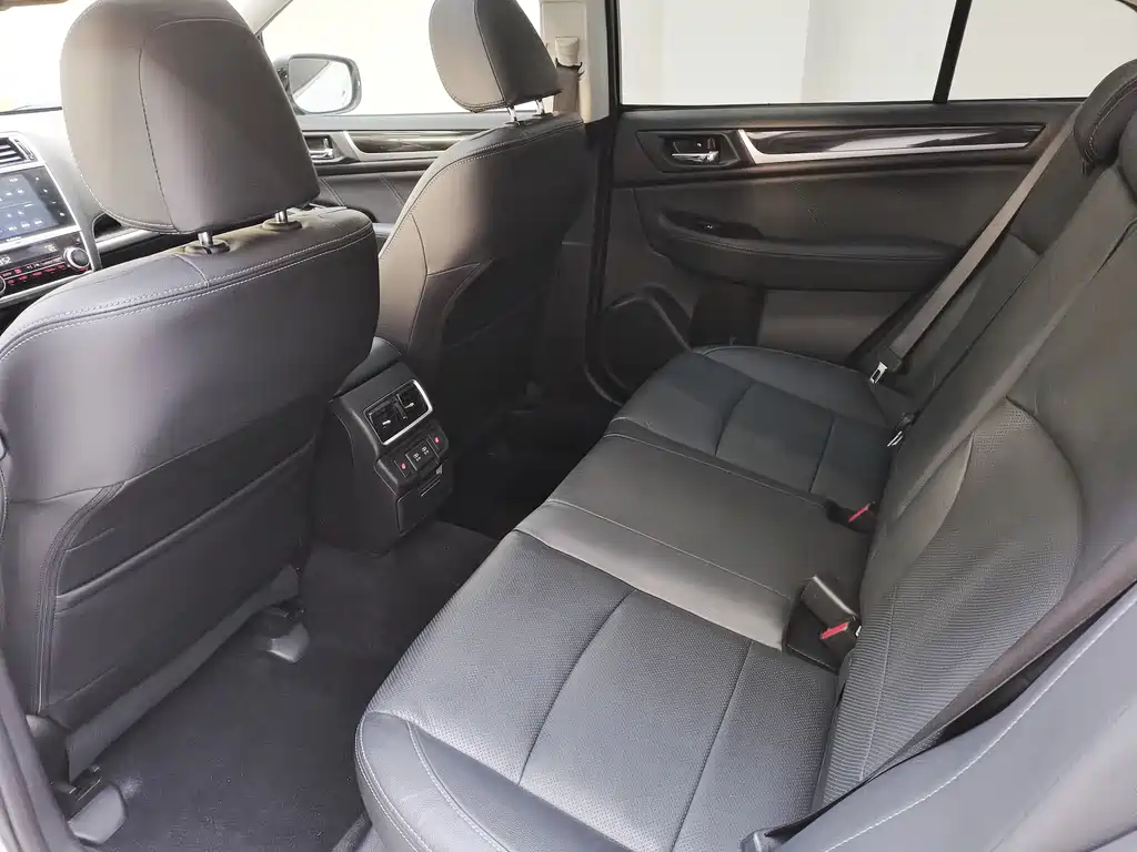 Subaru Legacy 2020 2.5i EyeSight