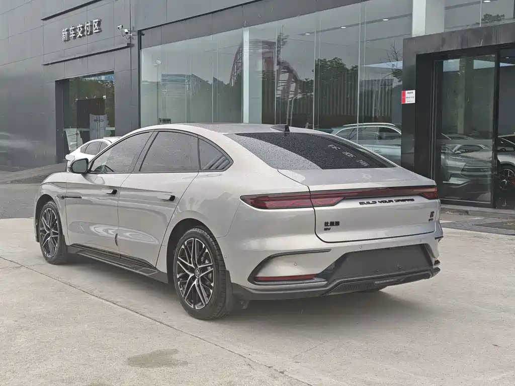 BYD Han — миниатюра 9