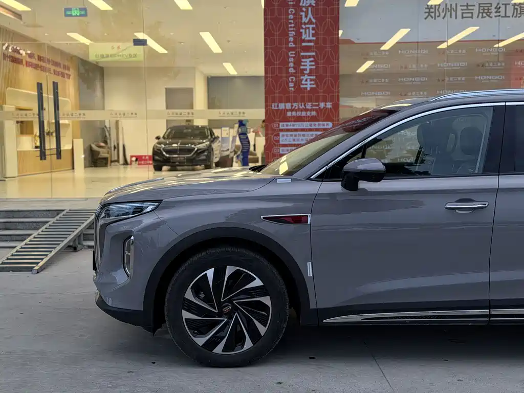 Hongqi Hongqi HS7 PHEV — миниатюра 4