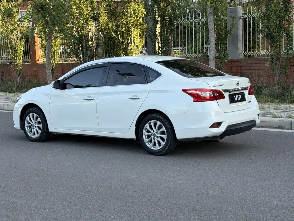 Nissan Sylphy — миниатюра 4