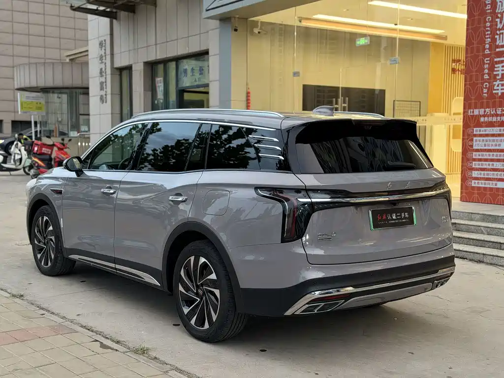 Hongqi Hongqi HS7 PHEV — миниатюра 15