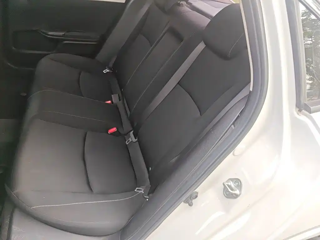 Honda Civic — миниатюра 15