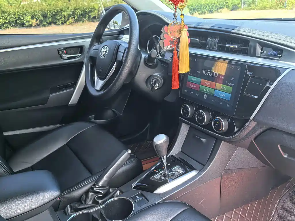 Toyota Corolla — миниатюра 6