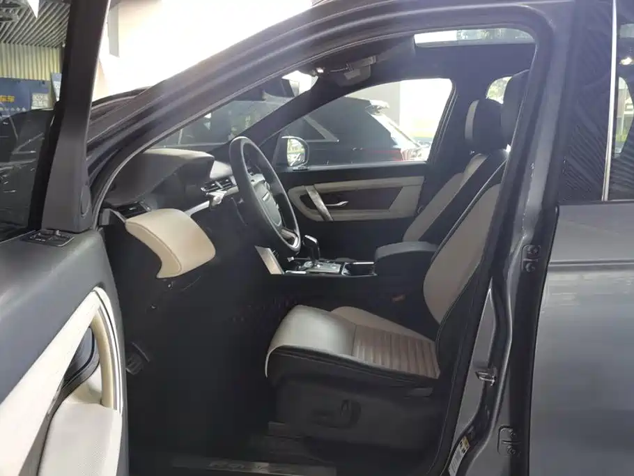 Land Rover Discovery Sport — миниатюра 9