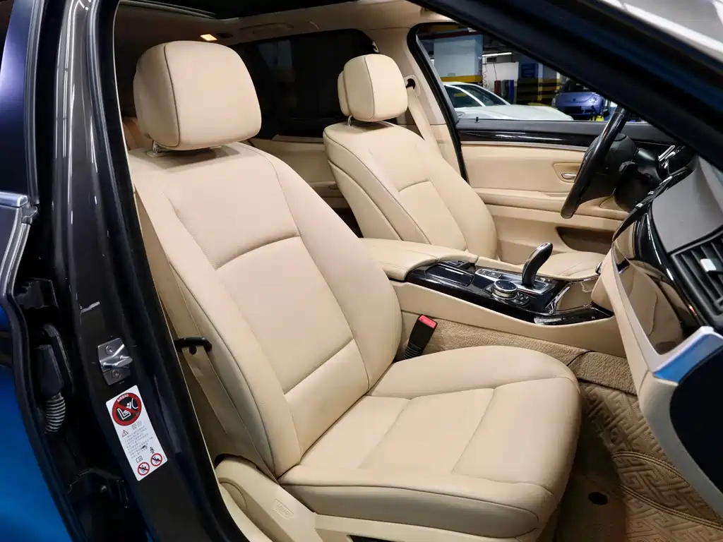 BMW 5 Series 5 2012 530i Lead