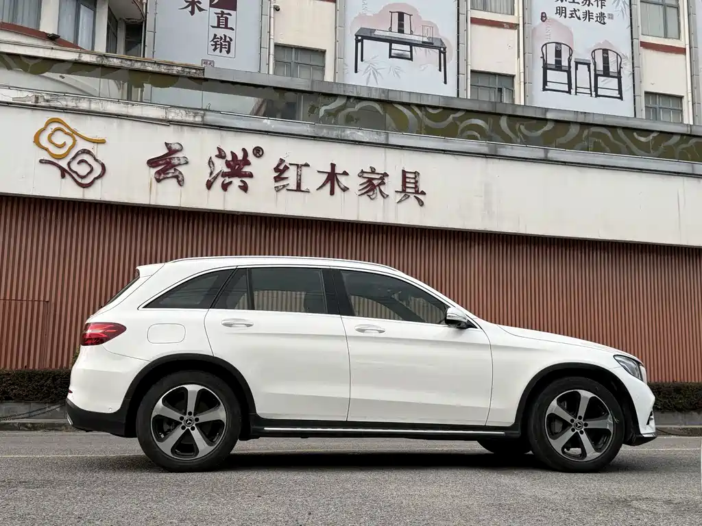 Mercedes-Benz GLC — миниатюра 6