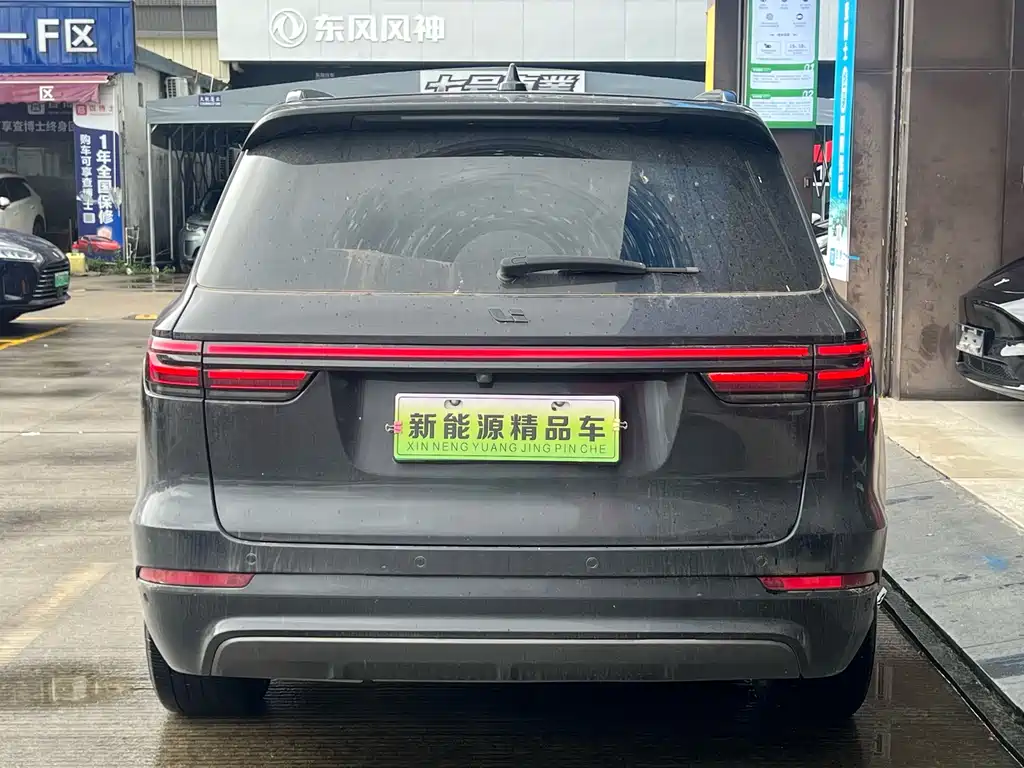 Li Auto ONE 2020 6 мест