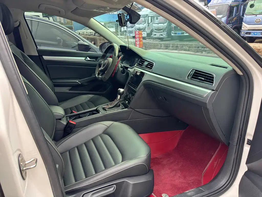 Volkswagen Lamando — миниатюра 7