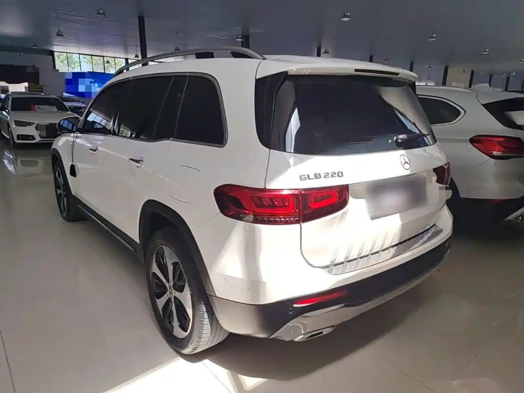 Mercedes-Benz GLB — миниатюра 5