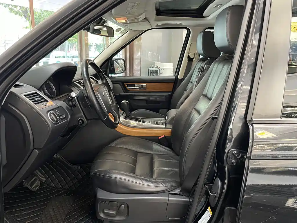 Land Rover Range Rover Sport 2012 3.0 TDV6 HSE