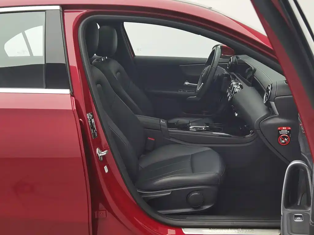 Mercedes-Benz A-Class — миниатюра 23