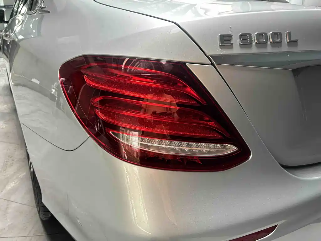 Mercedes-Benz E-Class E 2020 E 300 L Sport