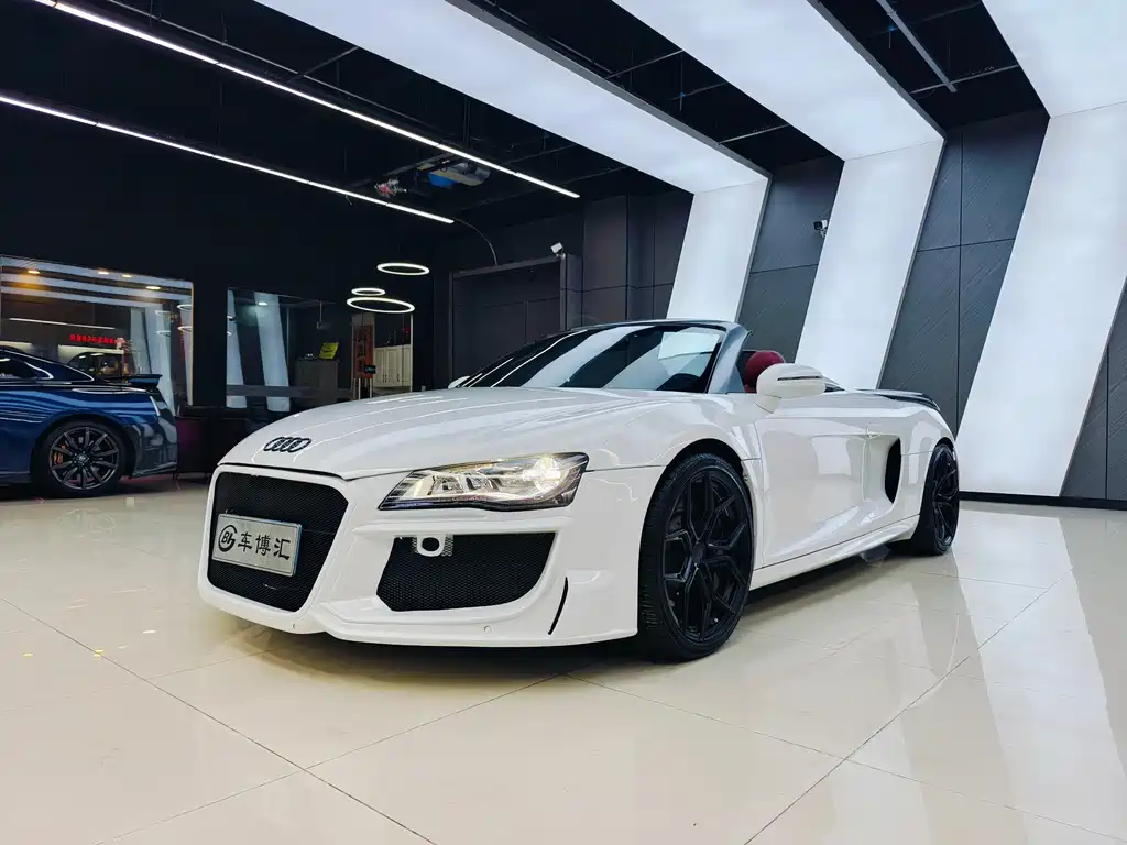 Купить Audi R8