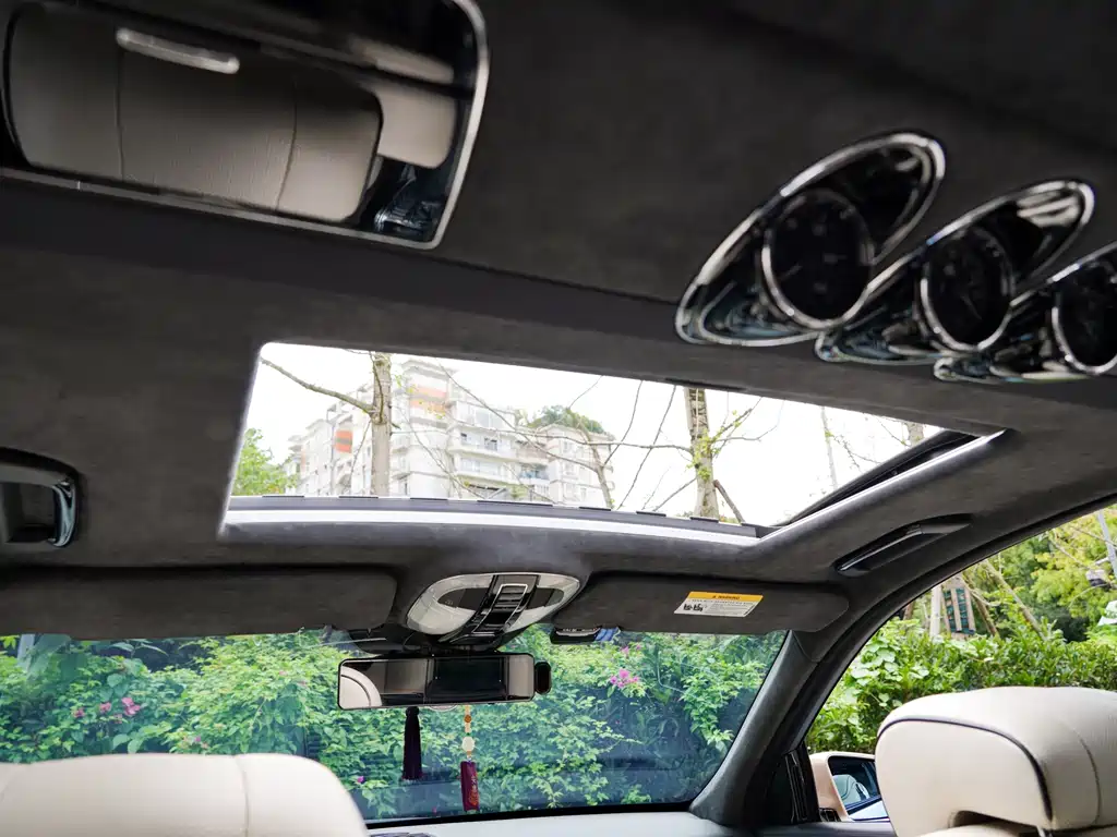 Maybach Maybach — миниатюра 50