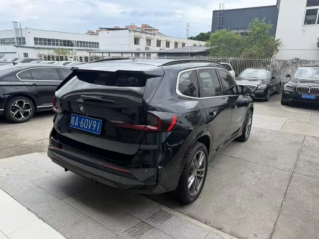 BMW X1 — миниатюра 3