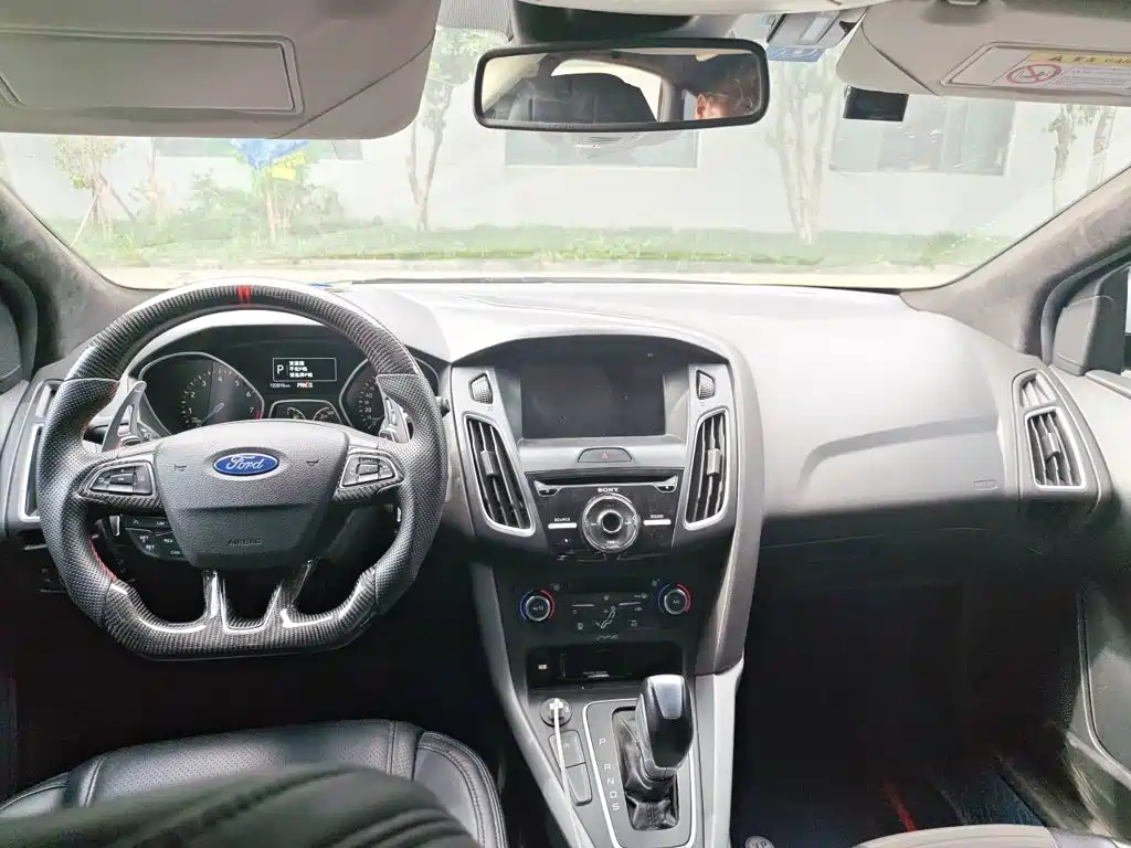 Ford Focus — миниатюра 13