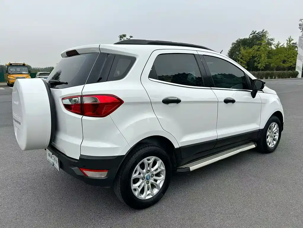 Ford Ecosport — миниатюра 7