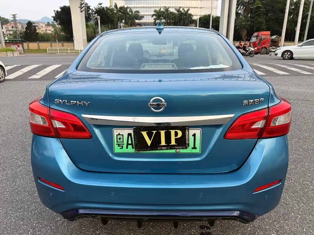 Nissan Sylphy EV - фото 6