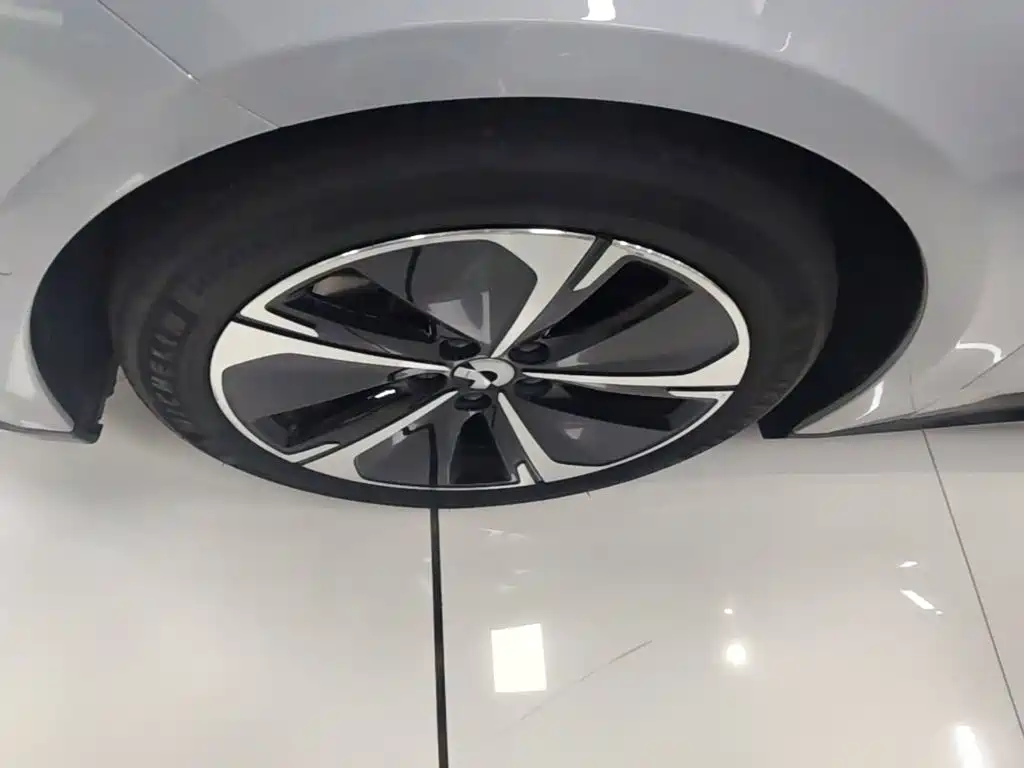 NIO ET5T — миниатюра 23