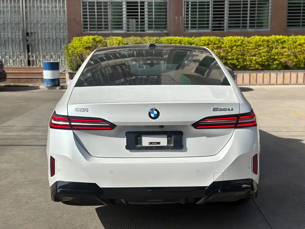 BMW 5 Series 5 2025 530Li Lead M Sport