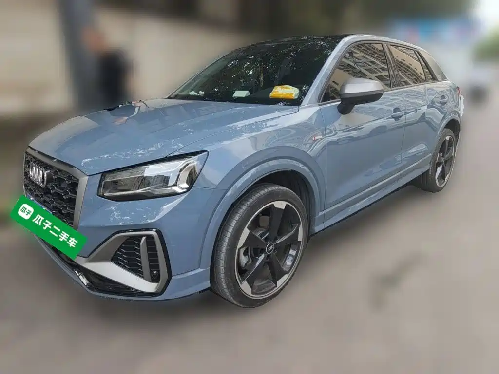 奥迪Q2L 2022款 35 TFSI RS套件燃速型 2022