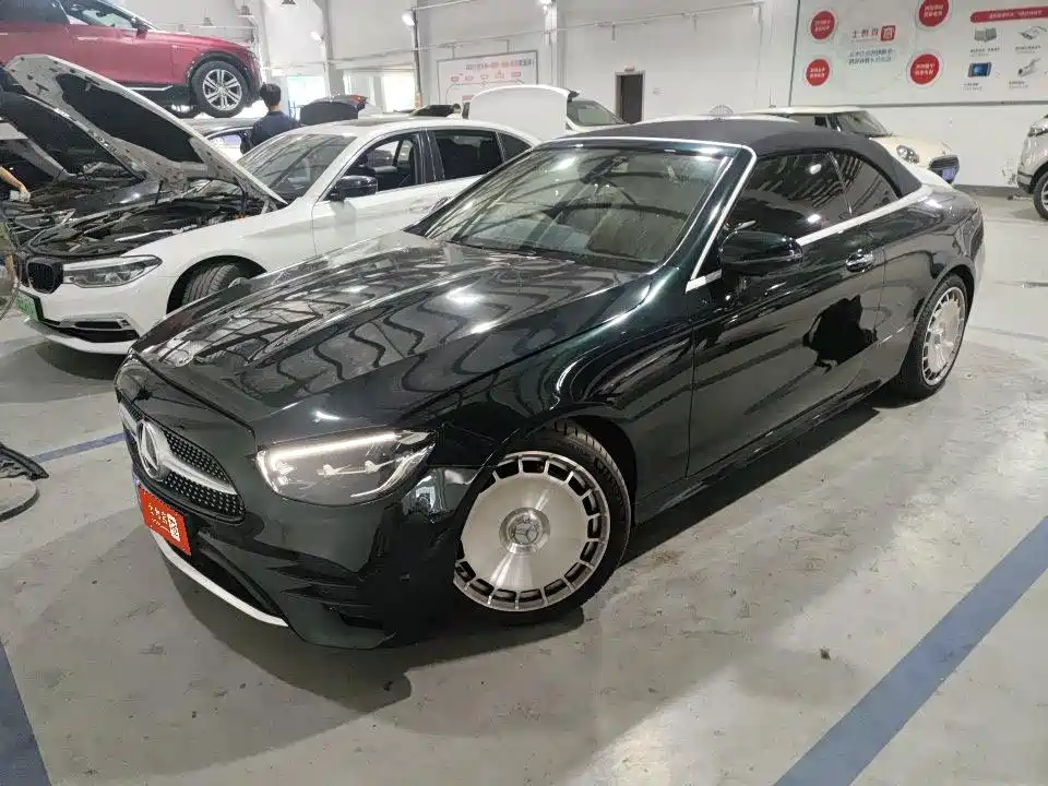奔驰E级(进口) 2023款 E 260 敞篷轿跑车 2023
