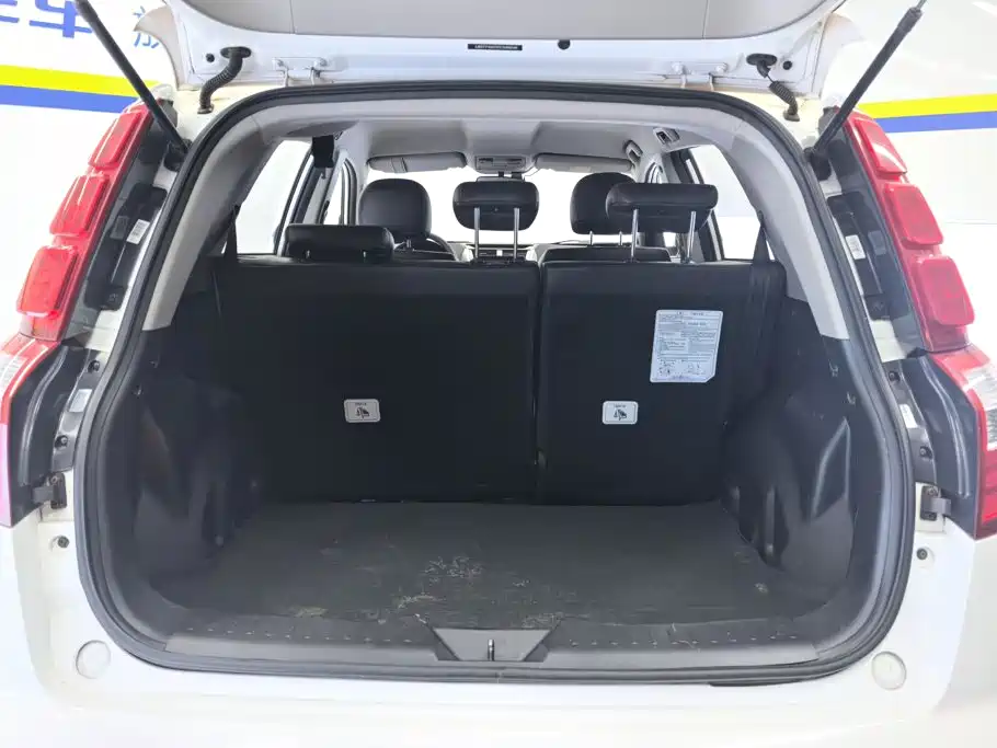 Geely GX7 — миниатюра 4