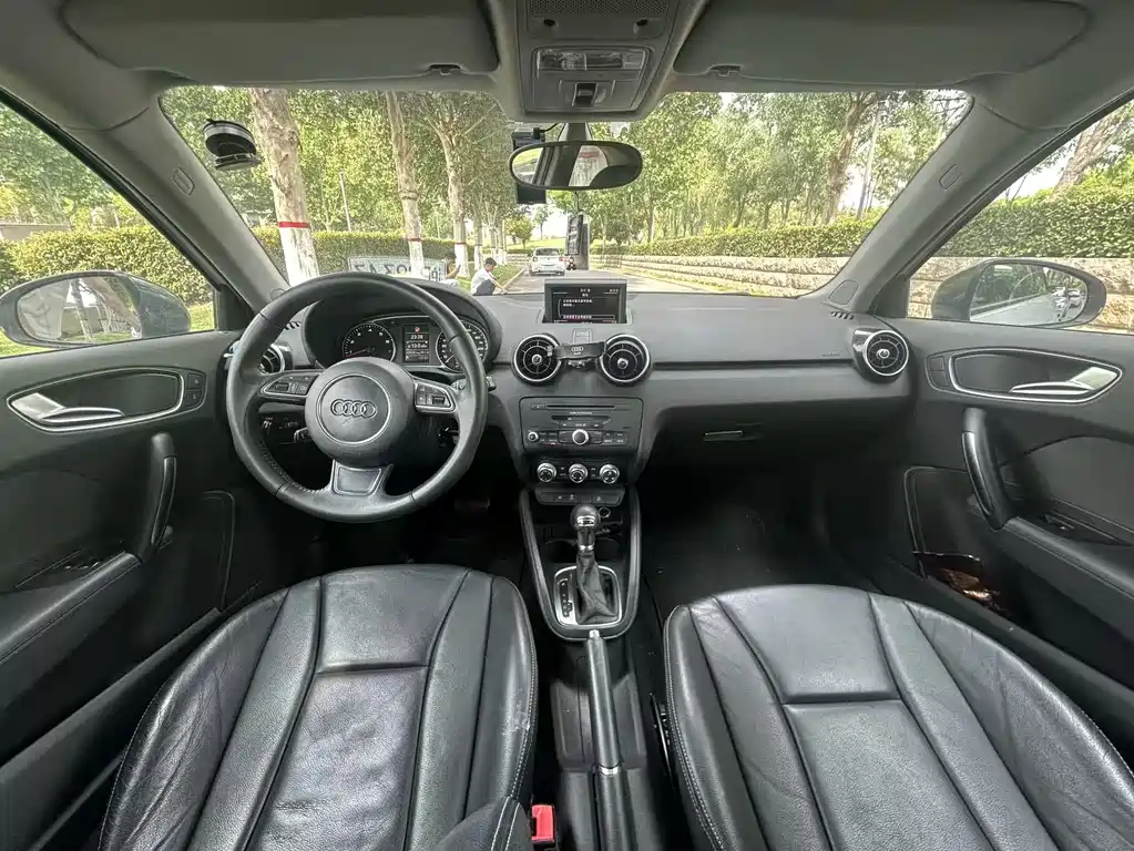 Audi A1 2014 30 TFSI Comfort