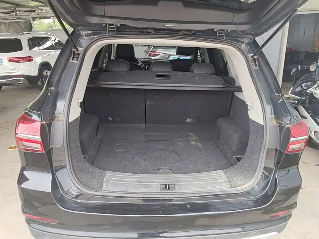 Roewe RX5 — миниатюра 19