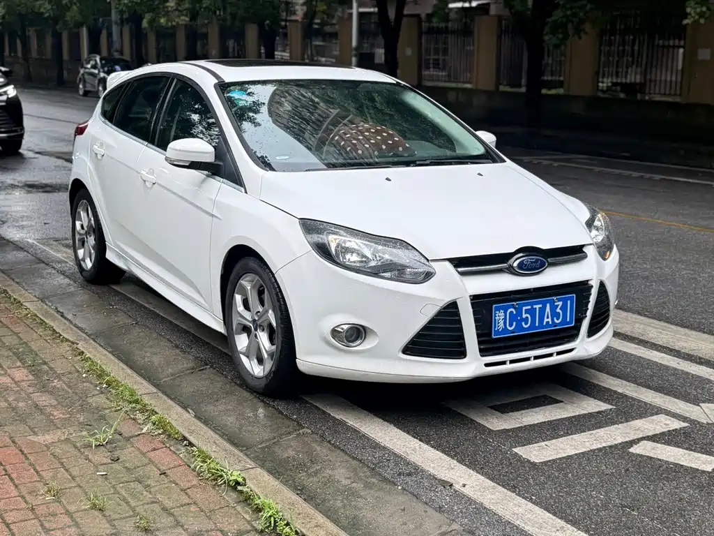 Ford Focus — миниатюра 3