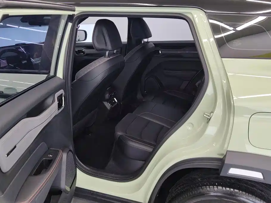 Geely Cowboy — миниатюра 11