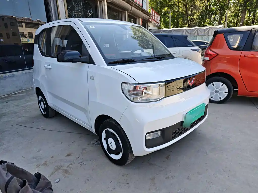 Wuling MINIEV — миниатюра 4