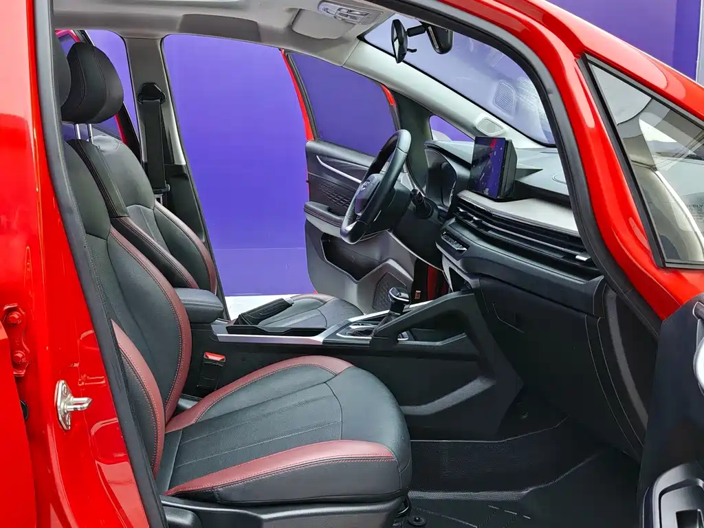 Geely Vision X3 — миниатюра 7